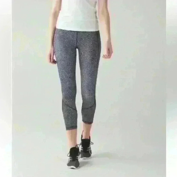 lululemon athletica Pants - Lululemon Leggings, size 4